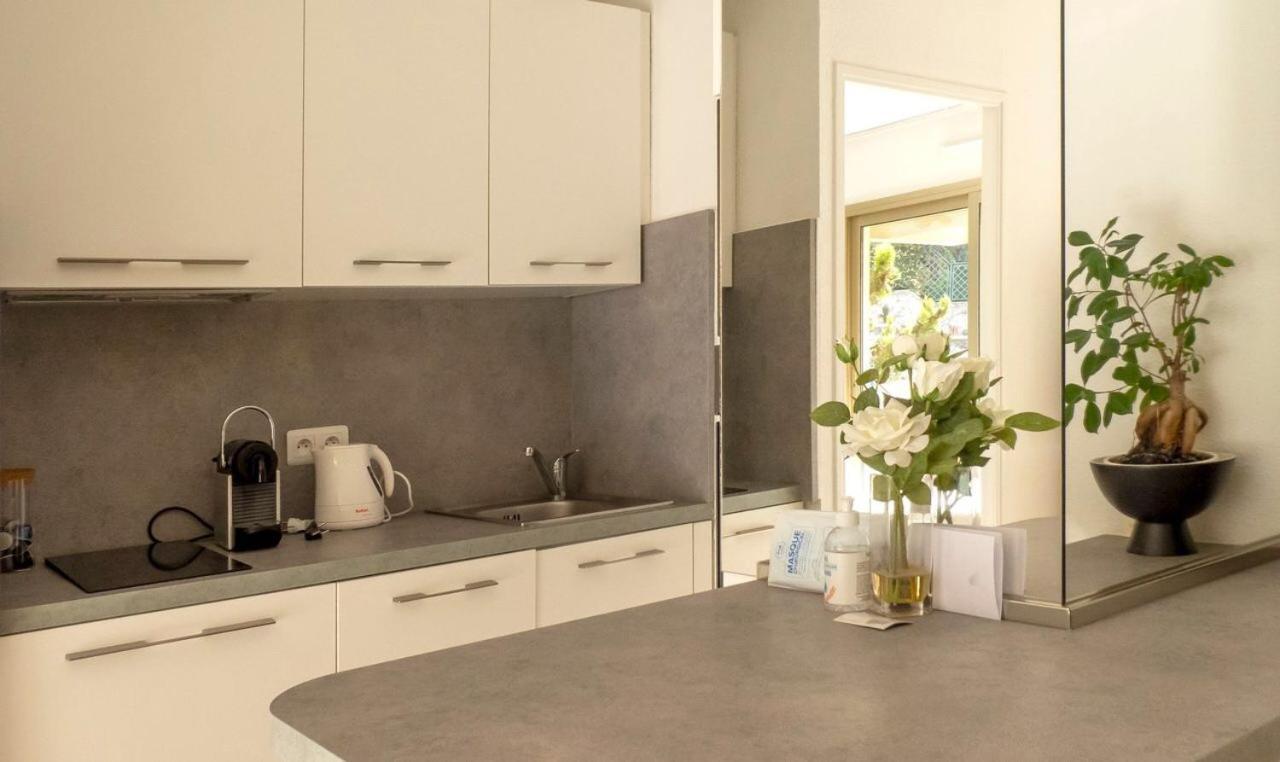 Appartement Proche Mer Et Gare カンヌ エクステリア 写真